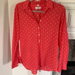 💕 “Loft” lightweight long Button up shirt!